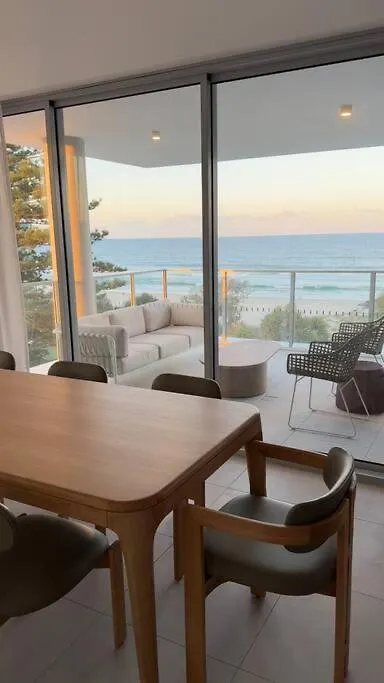 Apartment In Palm Beach Gold Coast