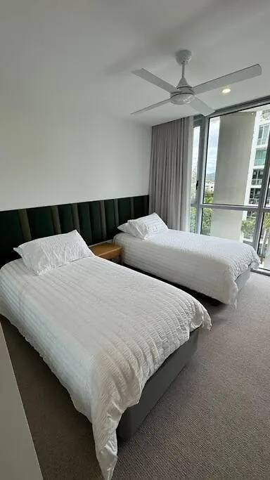 Apartment In Palm Beach Gold Coast