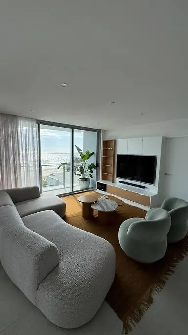 Apartment In Palm Beach Gold Coast