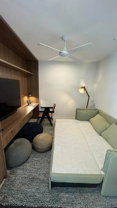 Apartment In Palm Beach Gold Coast 0*,  Australia